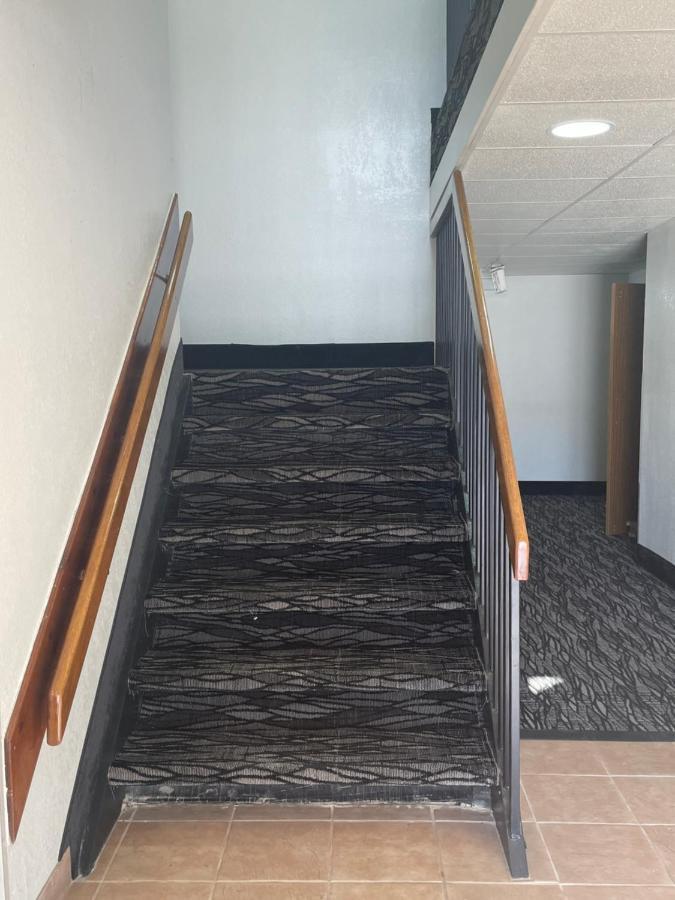 Super 8 By Wyndham Amarillo Central Tx Bagian luar foto