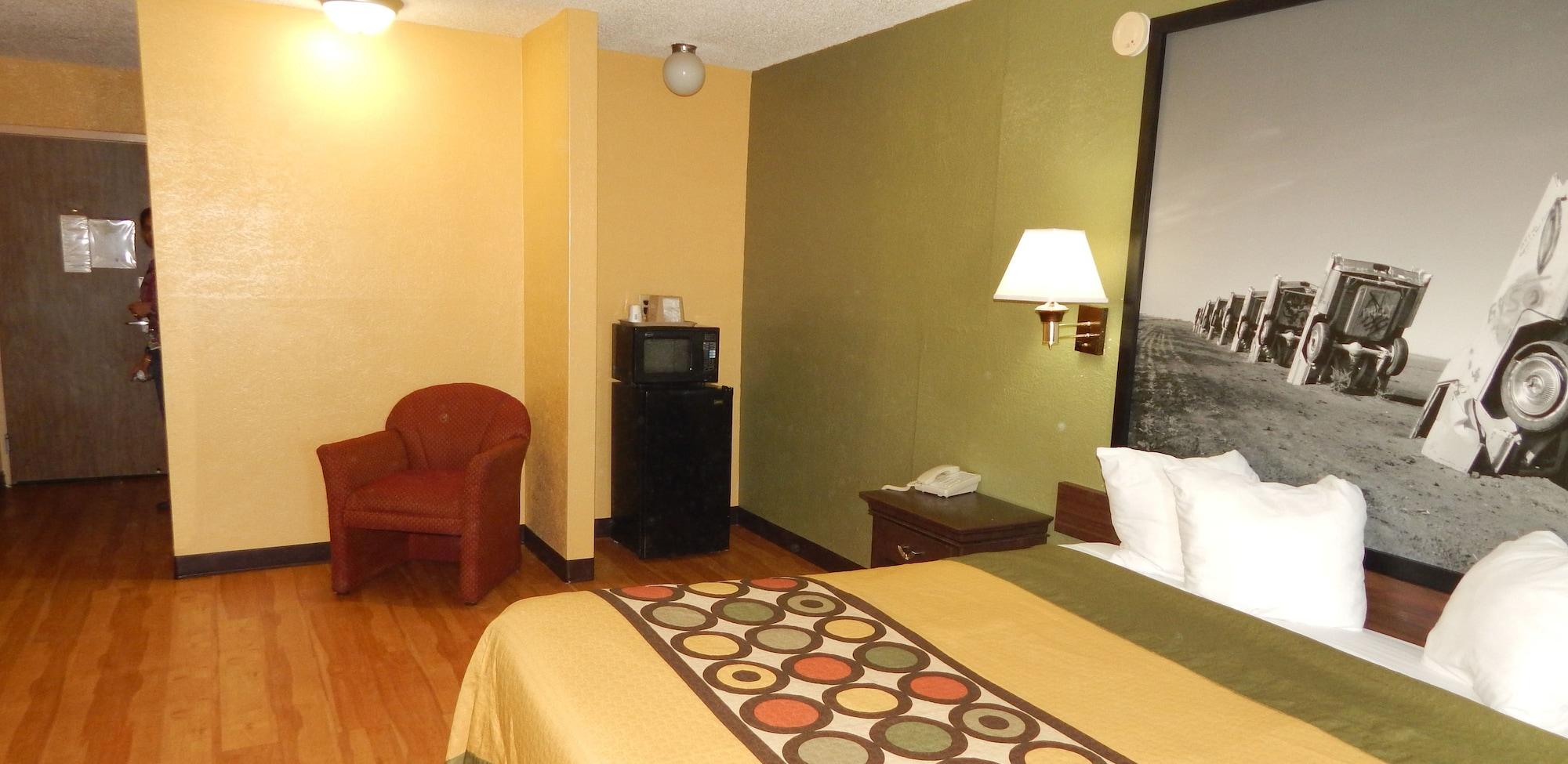 Super 8 By Wyndham Amarillo Central Tx Bagian luar foto