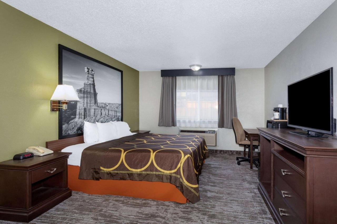Super 8 By Wyndham Amarillo Central Tx Bagian luar foto