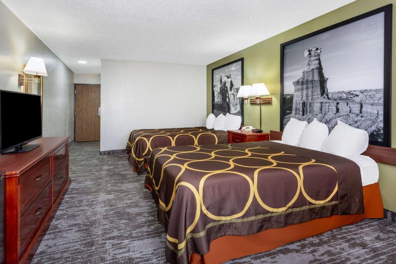 Super 8 By Wyndham Amarillo Central Tx Bagian luar foto