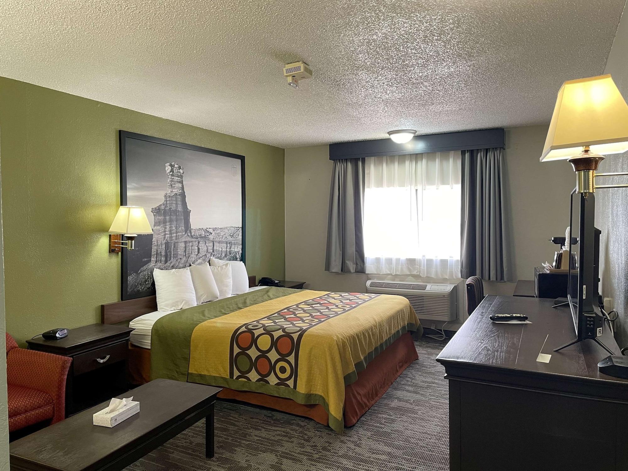Super 8 By Wyndham Amarillo Central Tx Bagian luar foto